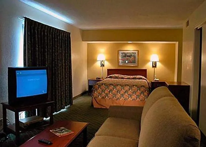 6-tulsa, Ok Hotel 2*