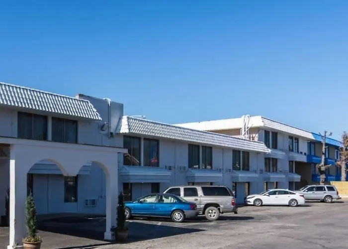6-tulsa, Ok Hotel 2*